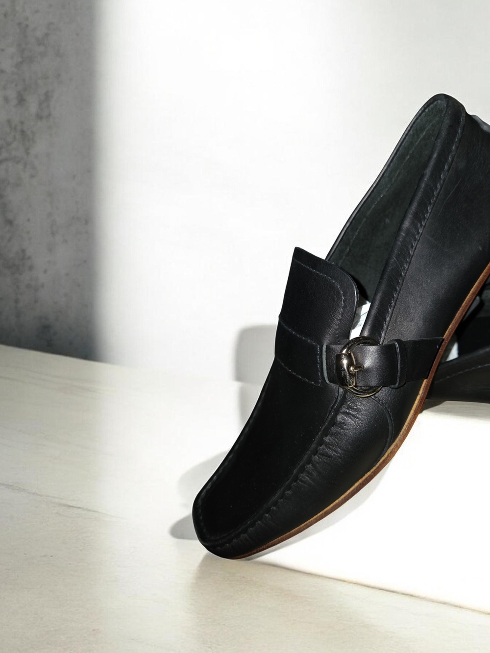 Gucci Black Leather Slip-On Loafers - Picture 6 of 16